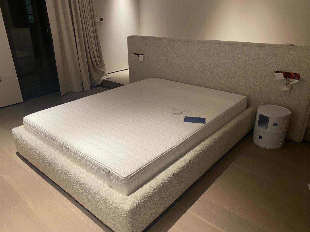 <a href=http://www.qingfeng369.cn/news_article.html?news_id=139>酒店床垫</a>